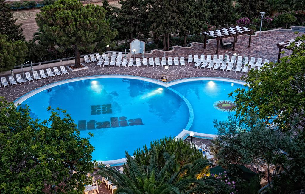 Hotel Villaggio Club Altalia Residence Brancaleone Eksteriør bilde