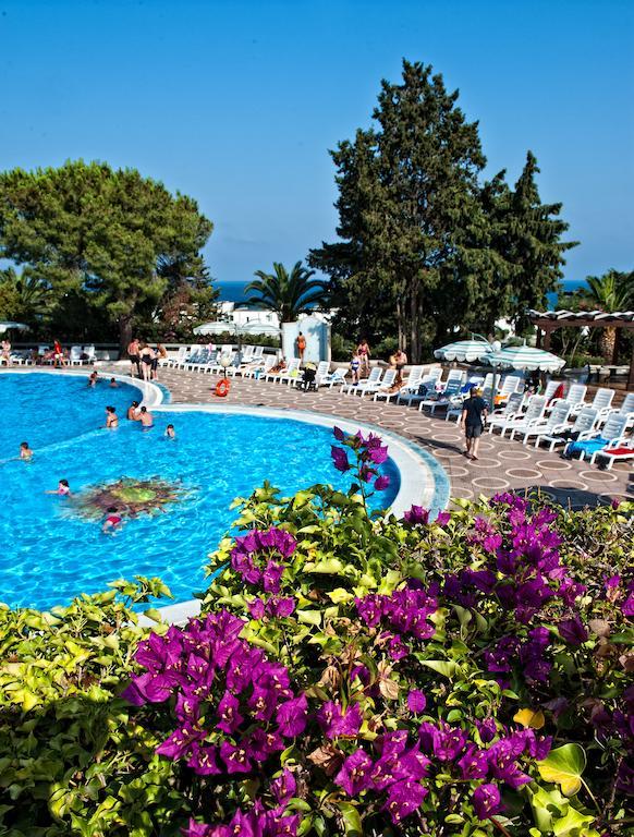 Hotel Villaggio Club Altalia Residence Brancaleone Eksteriør bilde