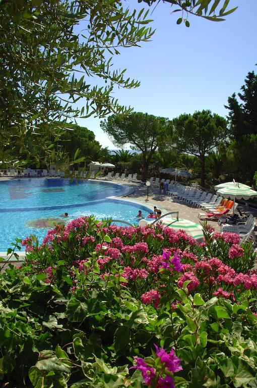 Hotel Villaggio Club Altalia Residence Brancaleone Eksteriør bilde